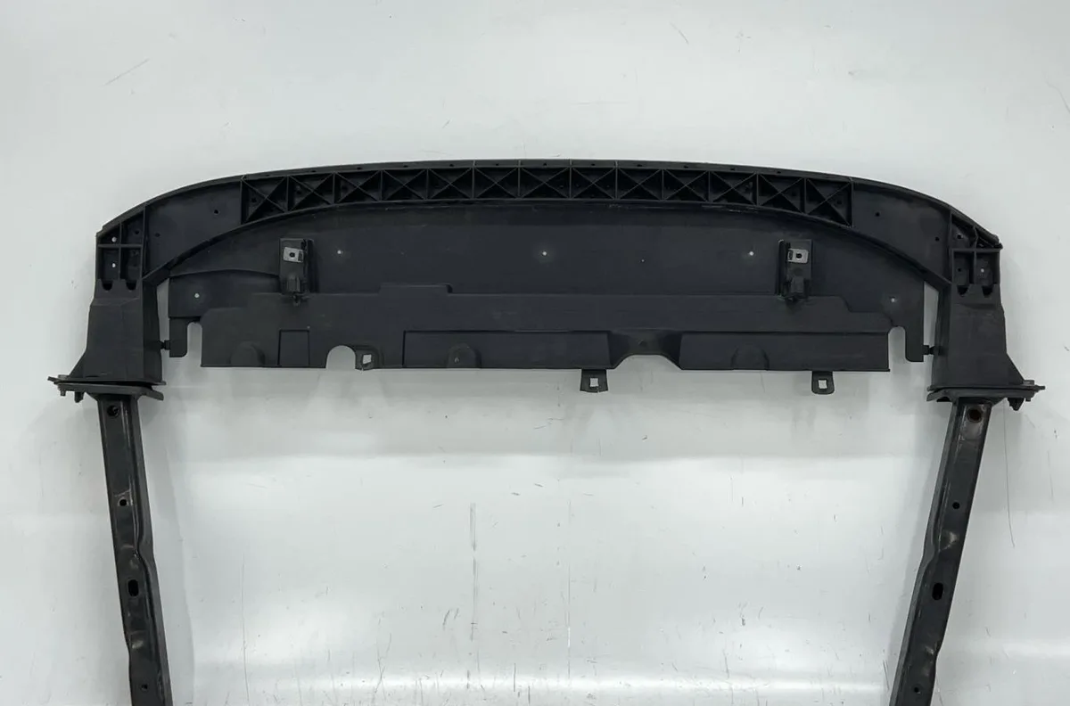 Traverse inférieure armature avant CITROEN C3 PICASSO PHASE 1 occasion