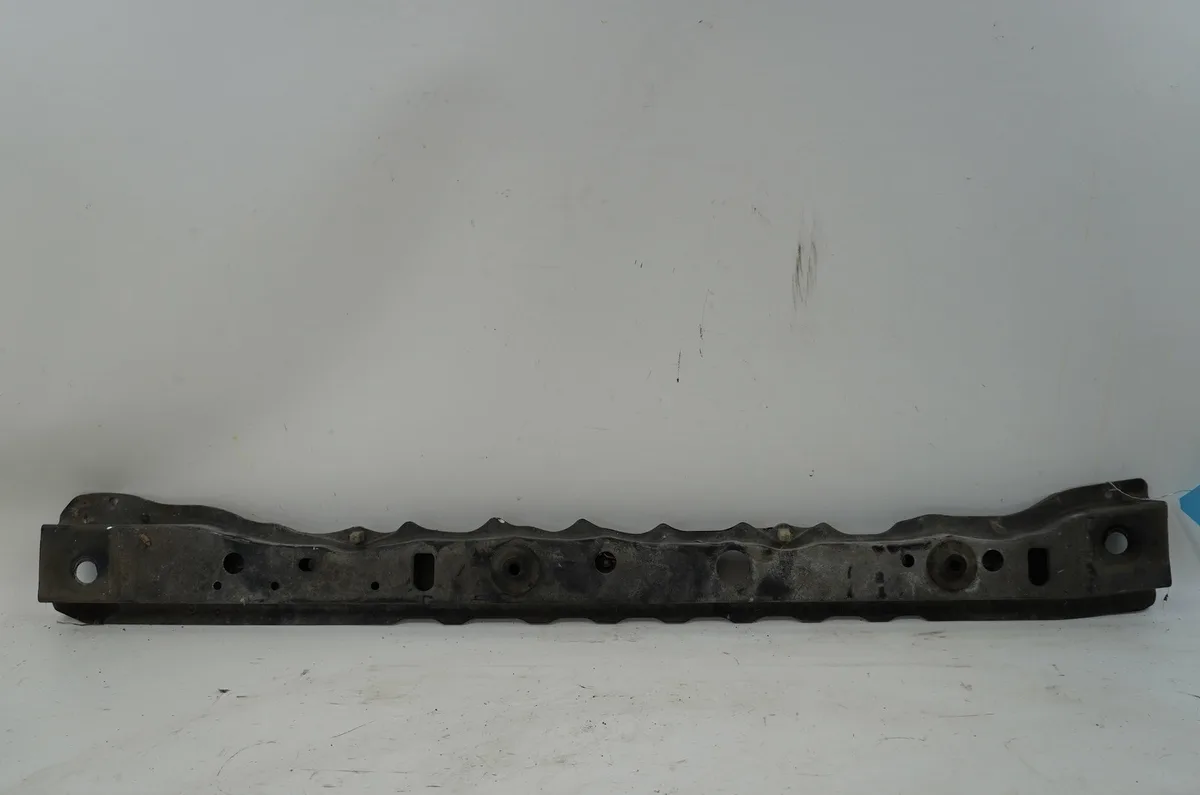 Traverse inférieure armature avant Nissan MICRA III (K12) 1.2 16v (2003-2010) occasion