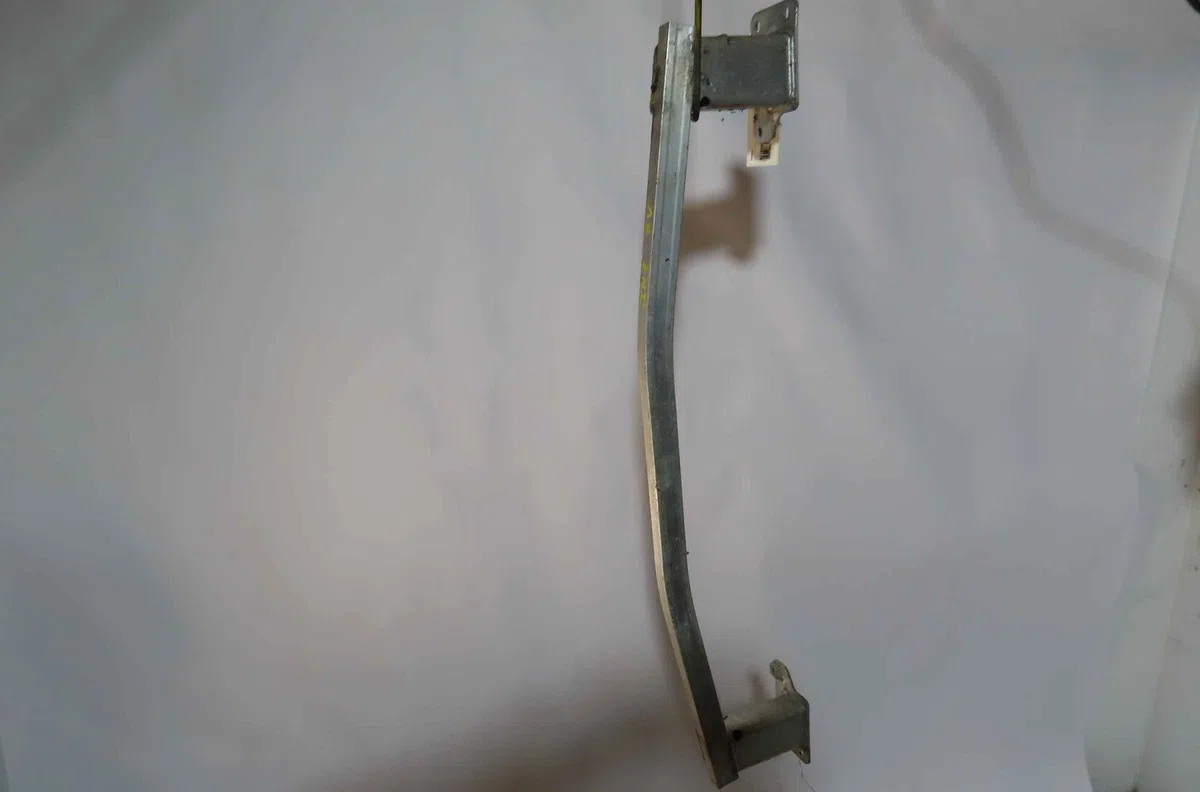 Traverse inférieure armature avant PEUGEOT 3008 II occasion