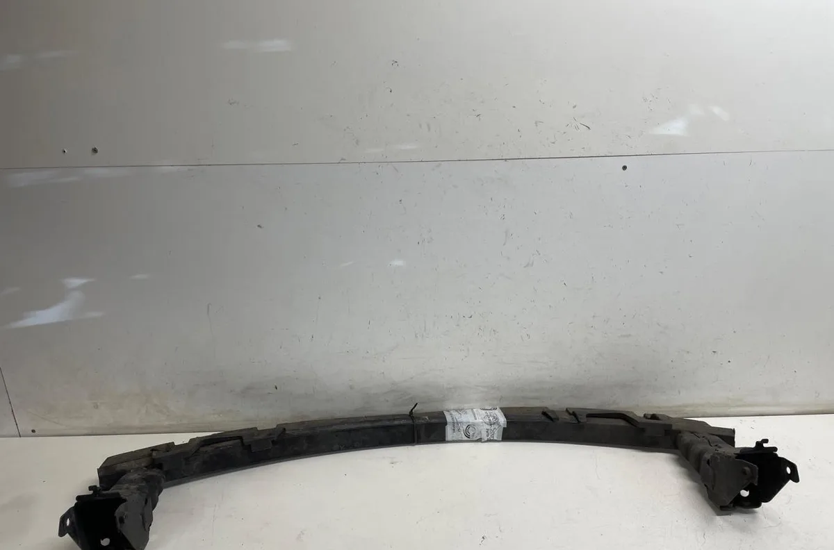 Traverse inférieure armature avant Peugeot 807 (EB_) 2.2 hdi (2002) occasion