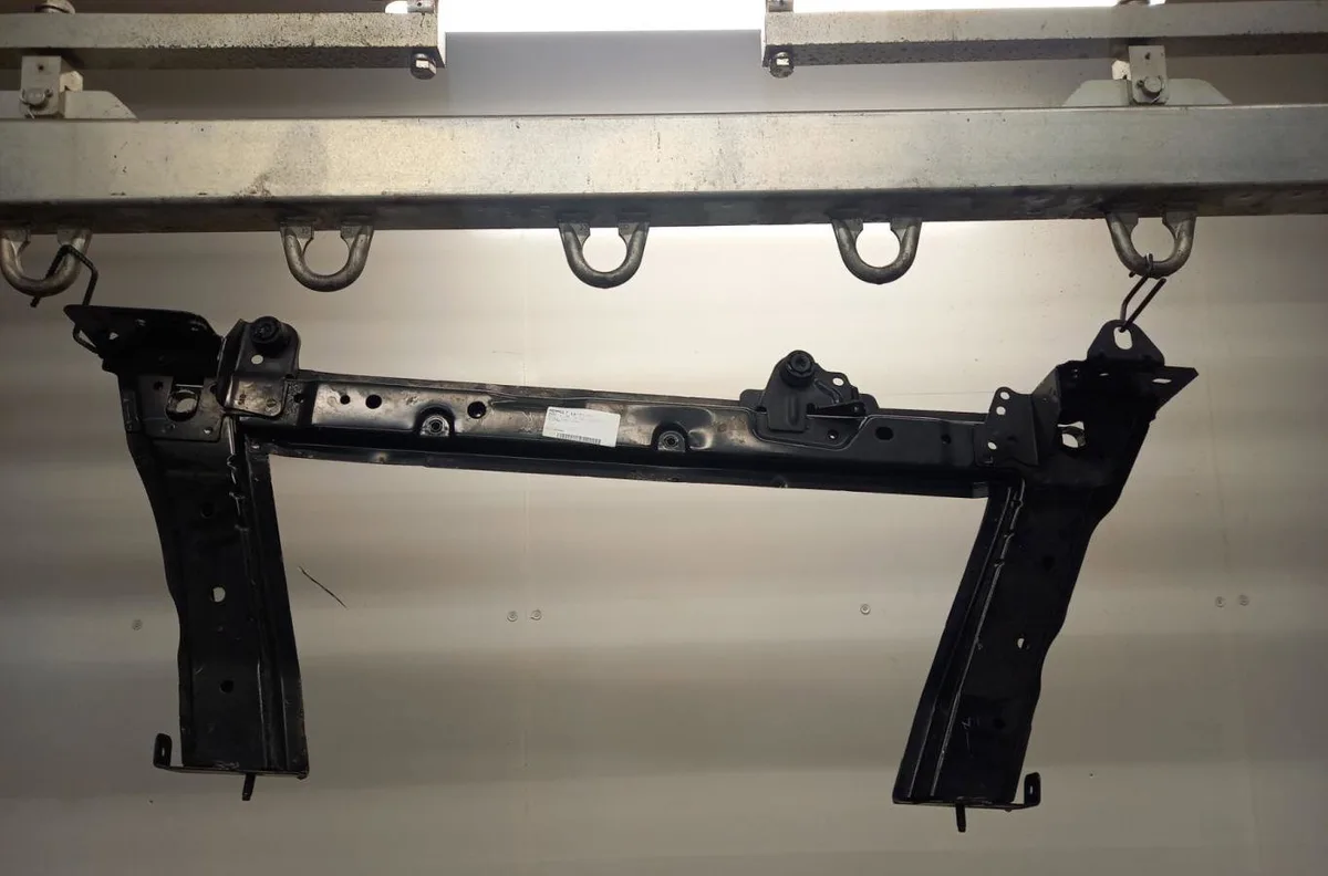 Traverse inférieure armature avant RENAULT ZOE 1 occasion