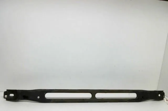 Traverse inférieure armature avant Volvo XC60 I SUV (156) 2.4 d (2009-2010) occasion