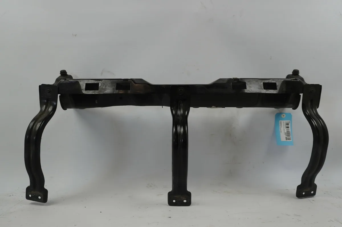 Traverse supérieure armature avant Citroen C3 AIRCROSS II (2R_, 2C_) 1.5 bluehdi 120 (2cyhxx) (2018) occasion