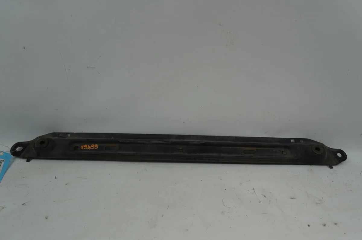 Traverse supérieure armature avant Citroen C4 I (LC_) 1.6 hdi (2004-2011) occasion