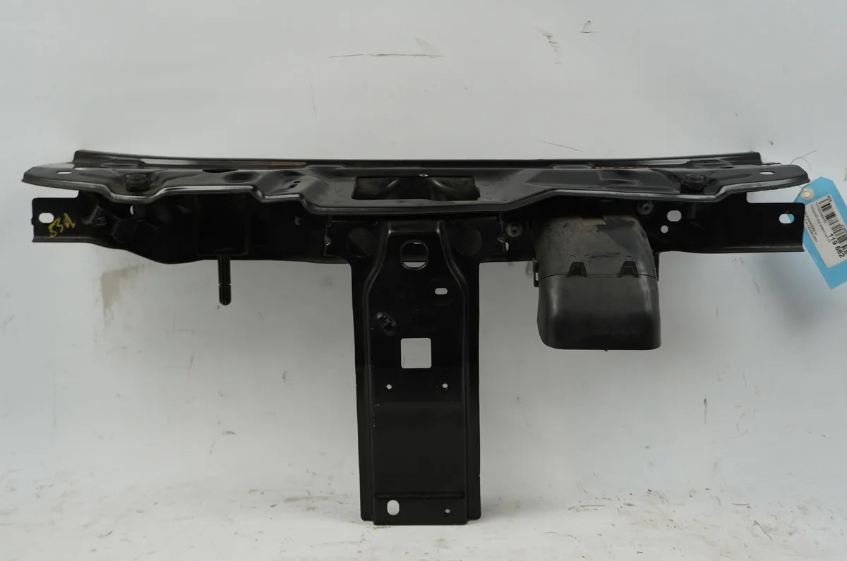 Traverse supérieure armature avant Dacia SANDERO III Liberty 125 i.e. (m73) (2012) occasion
