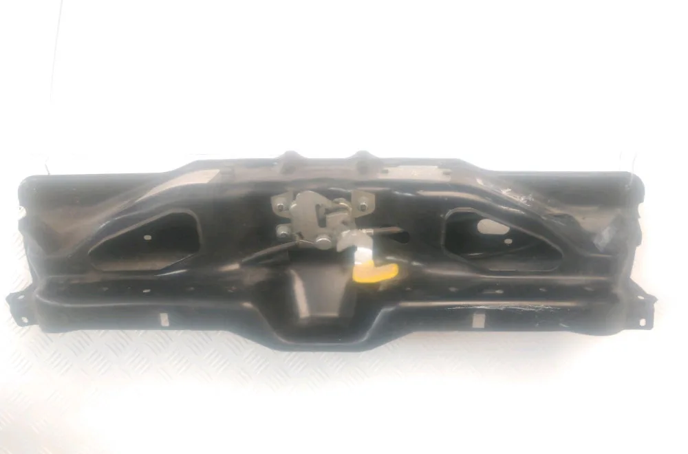 Traverse supérieure armature avant Peugeot BOXER Camionnette 2.2 bluehdi 120 (2019) occasion
