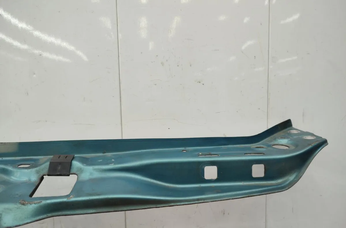 Traverse supérieure armature avant RENAULT CLIO 2 PHASE 2 occasion