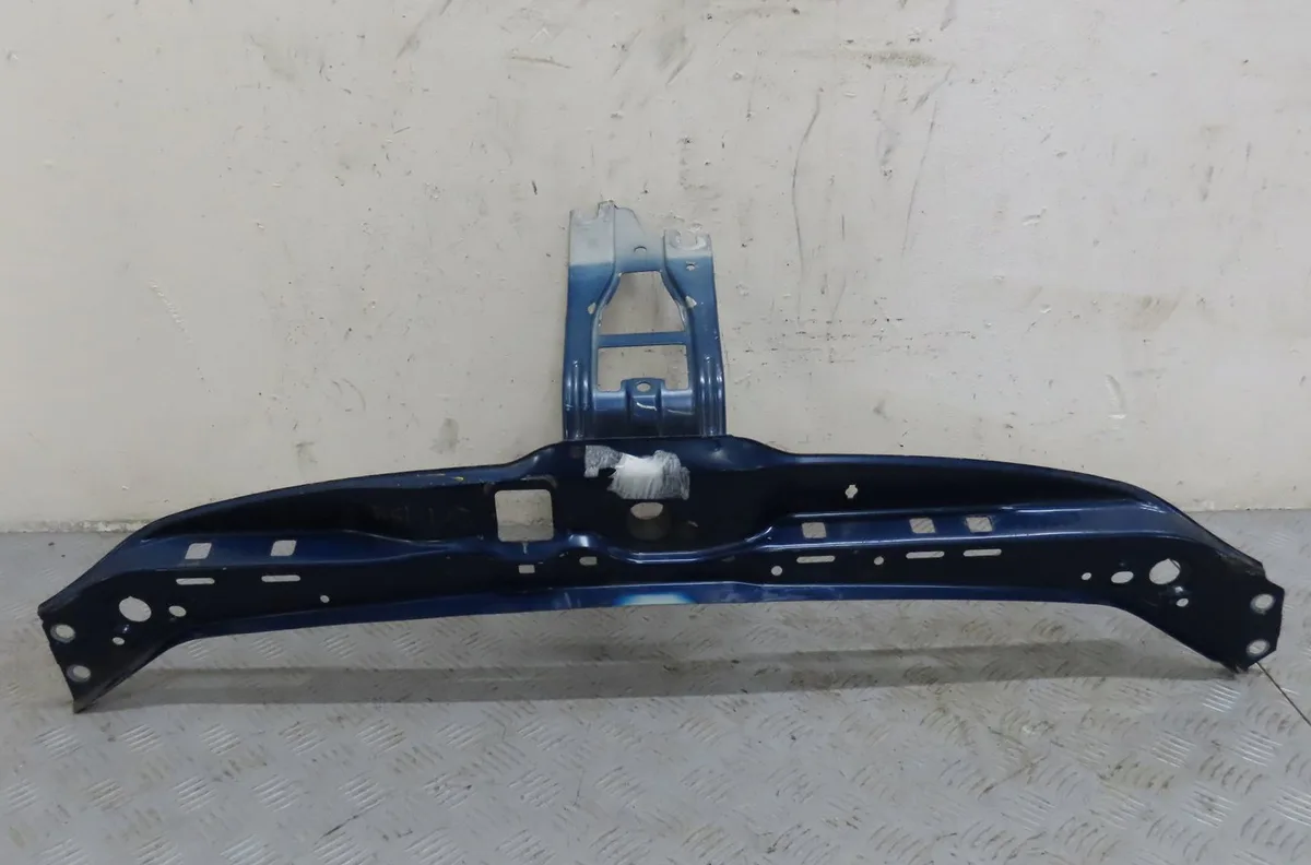 Traverse supérieure armature avant Renault CLIO II (BB_, CB_) 1.6 16v (bb01, bb0h, bb0t, bb14, bb1d, bb1r, bb2kl, bb3g..