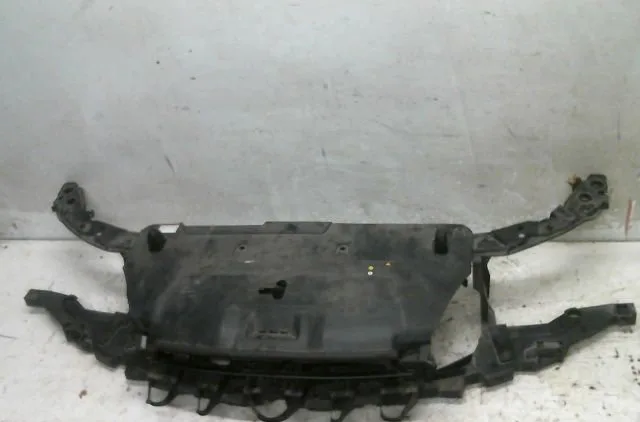 Traverse supérieure armature avant Renault LAGUNA III (BT0-1) 1.5 dci (bt00, bt0a, bt0t, bt1j) (2007-2015) 5 portes occa