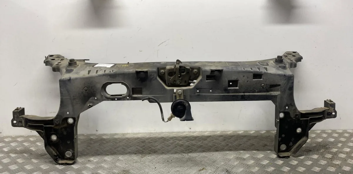 Traverse supérieure armature avant RENAULT MODUS PHASE 1 occasion