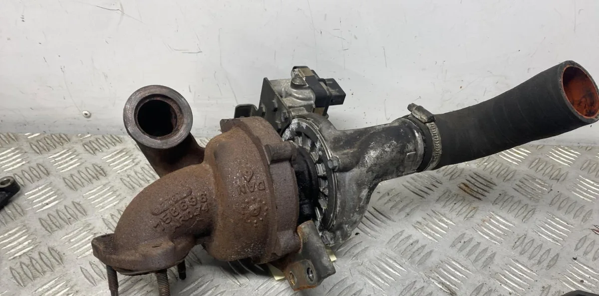 Turbo FORD S-MAX 1 PHASE 1 occasion