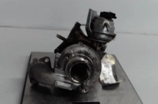 Turbo Peugeot 3008 Monospace (0U_) 1.6 hdi (2009-2016) 5 portes occasion