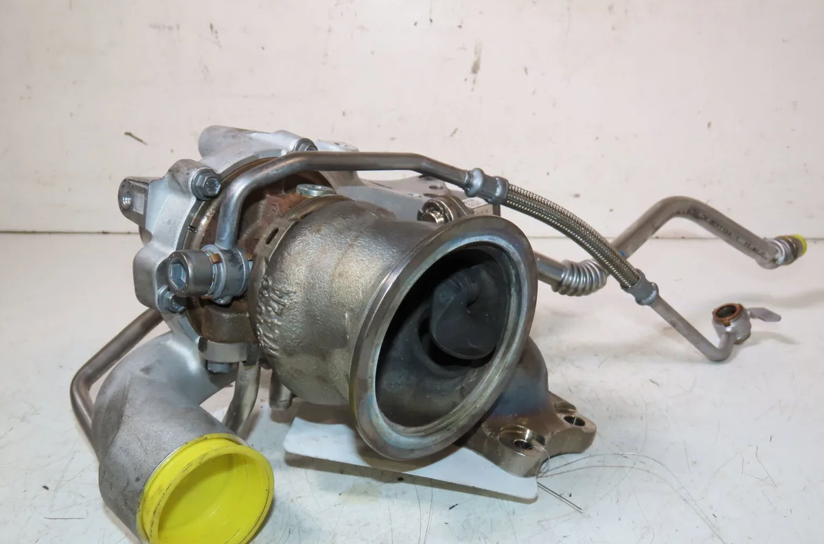 Turbo Peugeot 308 III (FB_, FH_, FP_, F3_) Puretech 130 (fphnsl, fphnst) (2021) occasion