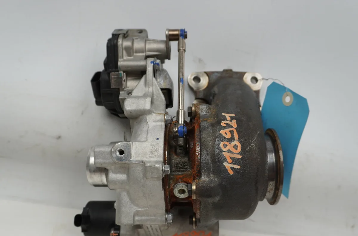 Turbo Peugeot 308 SW III (FC_, FJ_, FR_, F4_) Puretech 136 (frhpyc) (2023) occasion