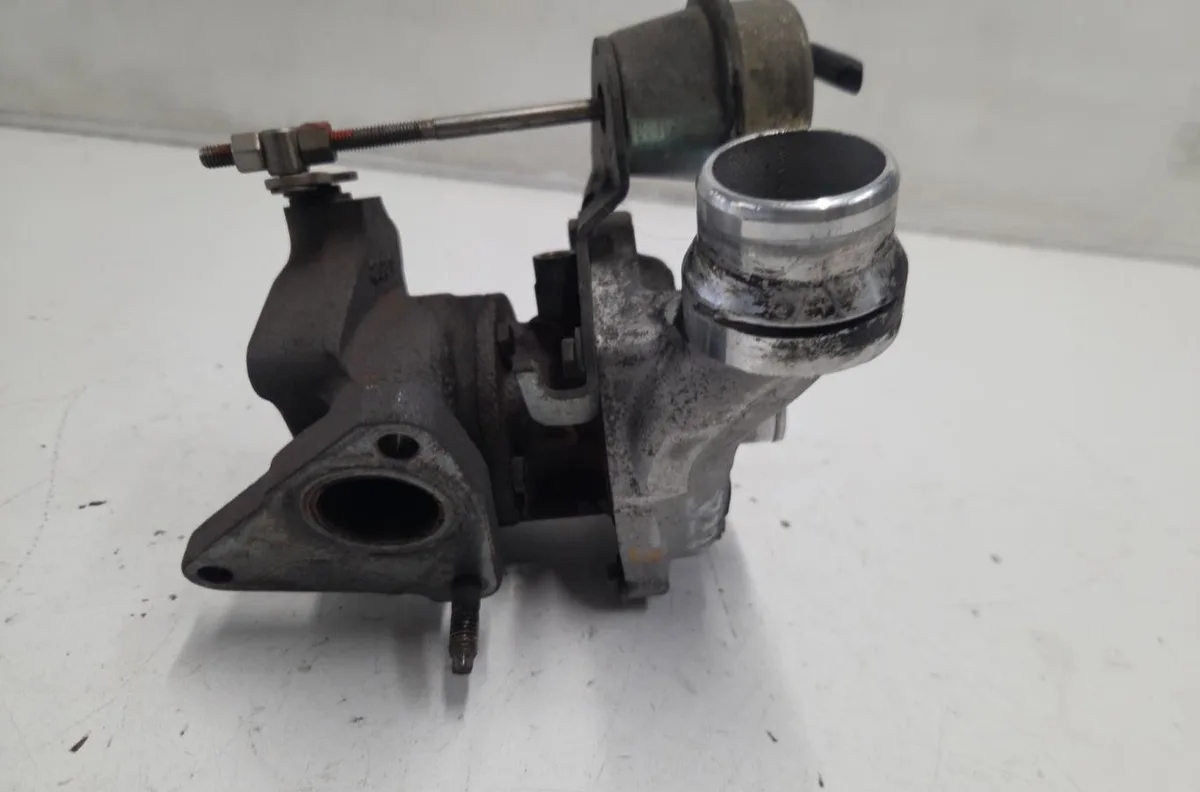 Turbo RENAULT CLIO 3 PHASE 1 BREAK occasion