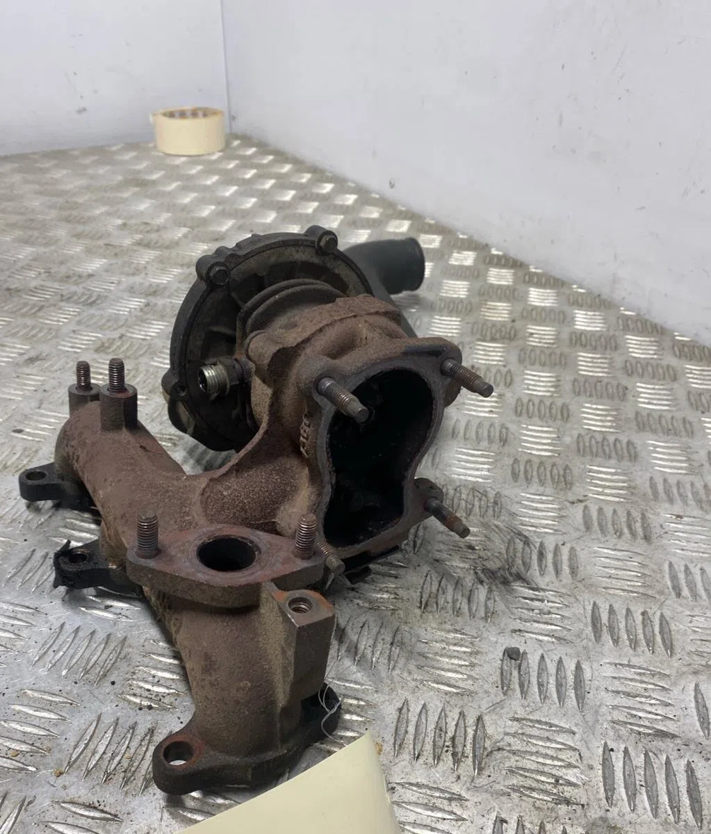 Turbo VOLKSWAGEN POLO 4 PHASE 2 occasion