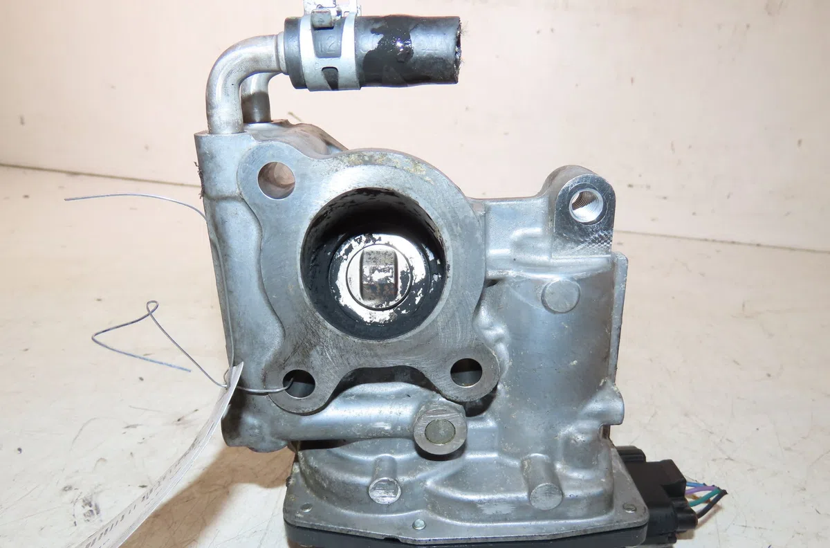 Vanne egr Toyota RAV 4 III (_A3_) 2.2 d 4wd (ala30_) (2006-2012) occasion