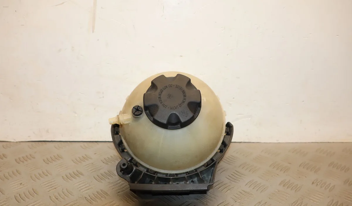 Vase expansion Bmw 1 (F20) 116 i (2015-2019) occasion