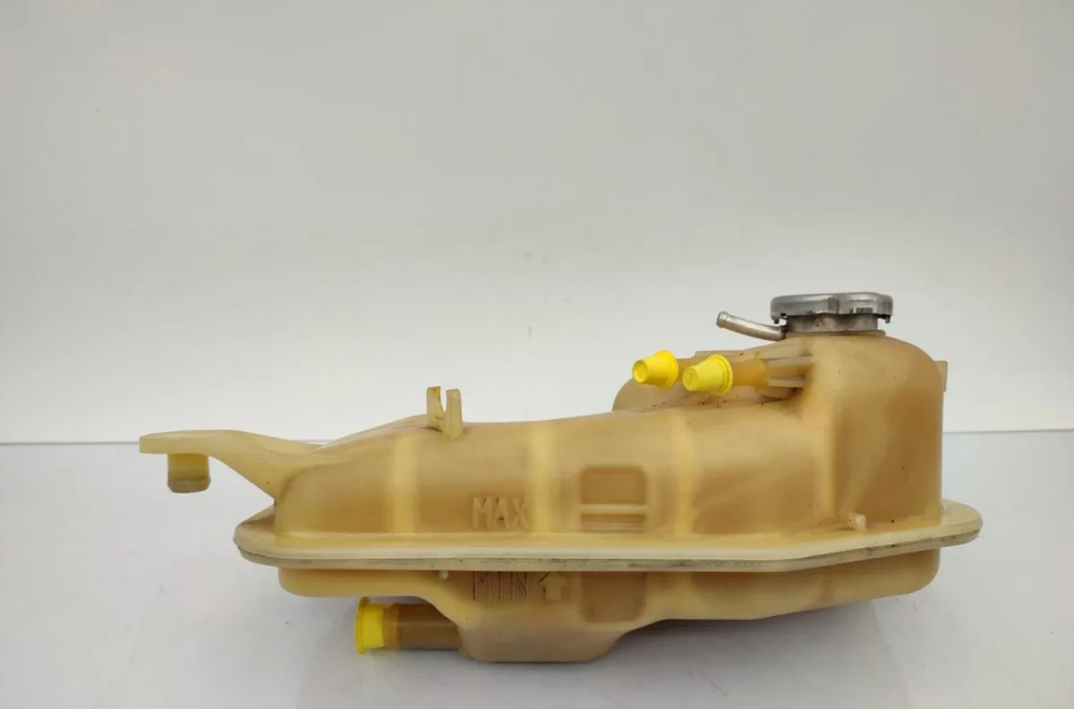 Vase expansion HONDA CIVIC 8 PHASE 1 occasion
