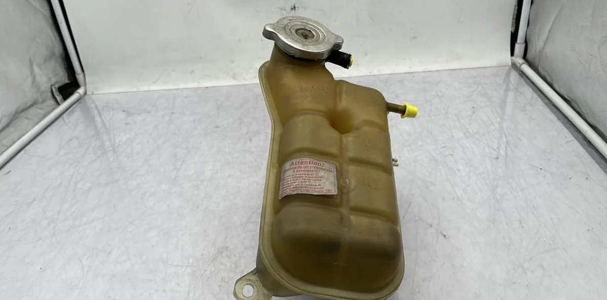 Vase expansion MERCEDES 300 W124 PHASE 1 occasion