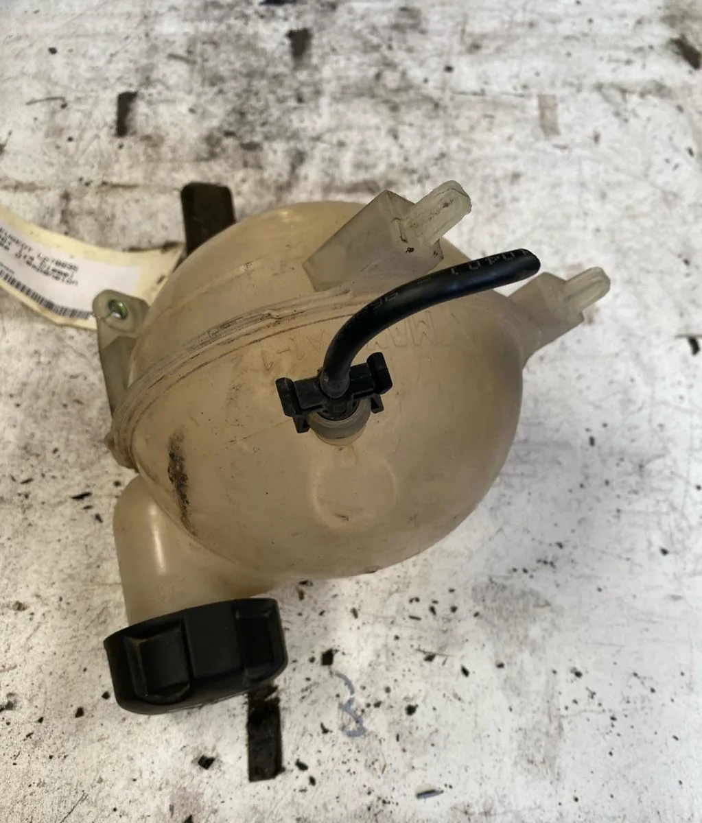 Vase expansion Peugeot 206 (2L_, 2M_) 1.4 hdi eco 70 (2009-2013) 5 portes occasion
