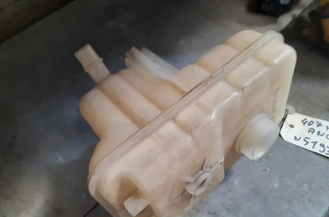 Vase expansion Peugeot 407 SW (6E_) 2.0 hdi 135 (2004-2010) occasion