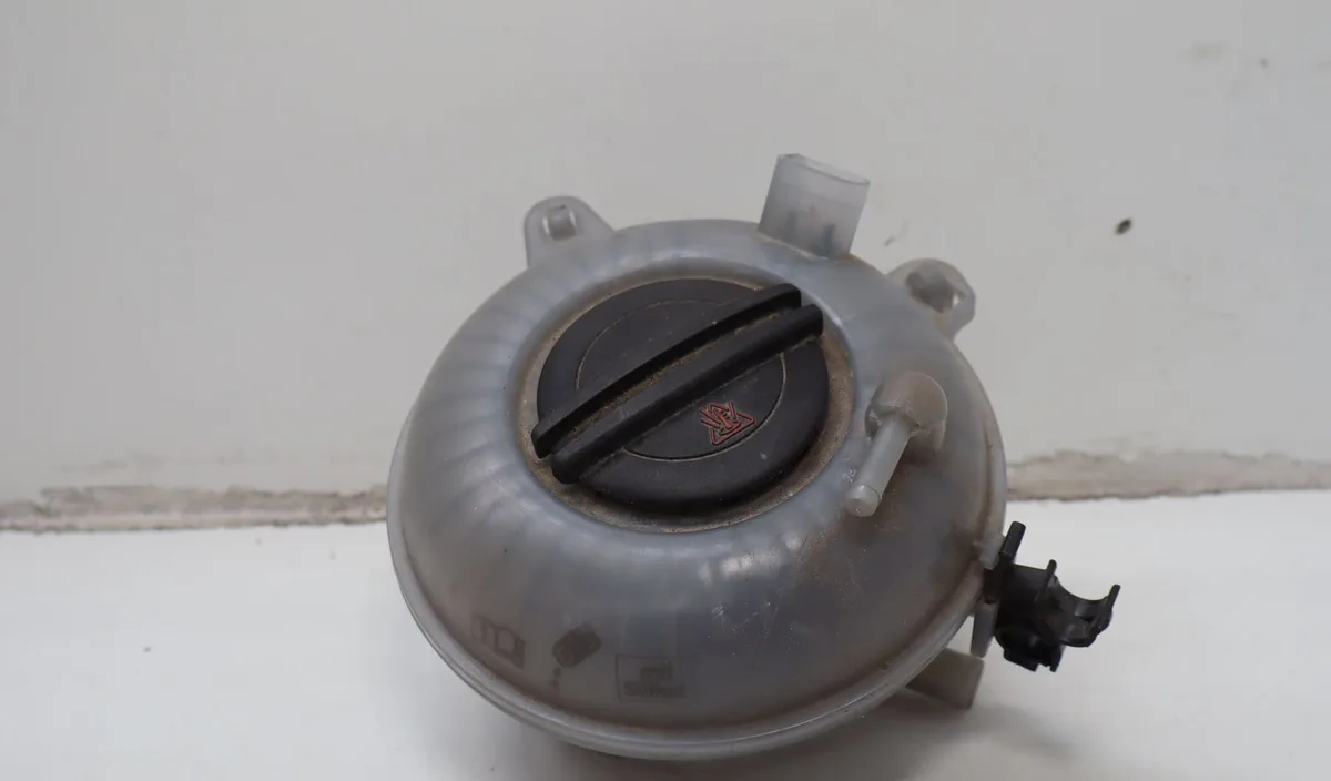 Vase expansion Volkswagen TOURAN (5T1) 1.6 tdi (2015-2016) occasion