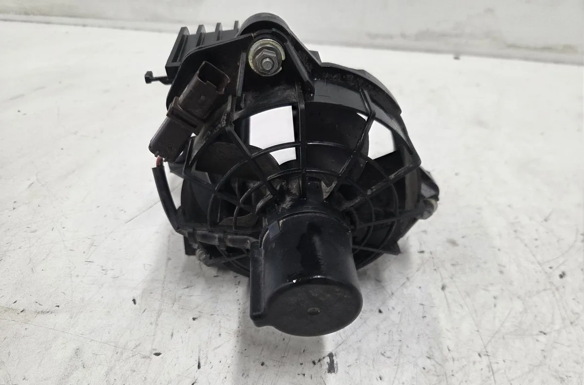 Ventilateur d'echangeur air RENAULT TWINGO 3 PHASE 1 occasion