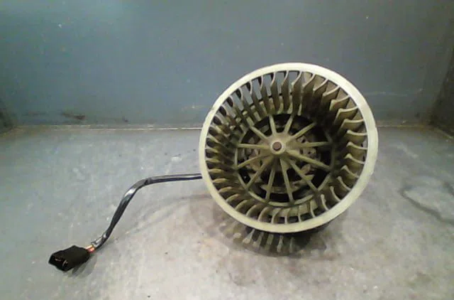 Ventilateur de chauffage AUDI 80 1990 occasion