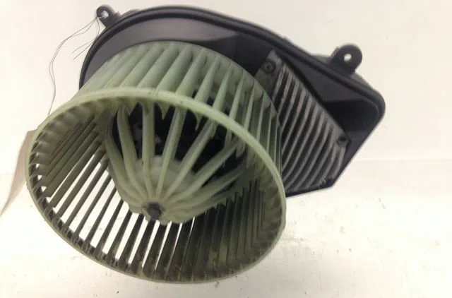 Ventilateur de chauffage AUDI A4 I 1997 occasion