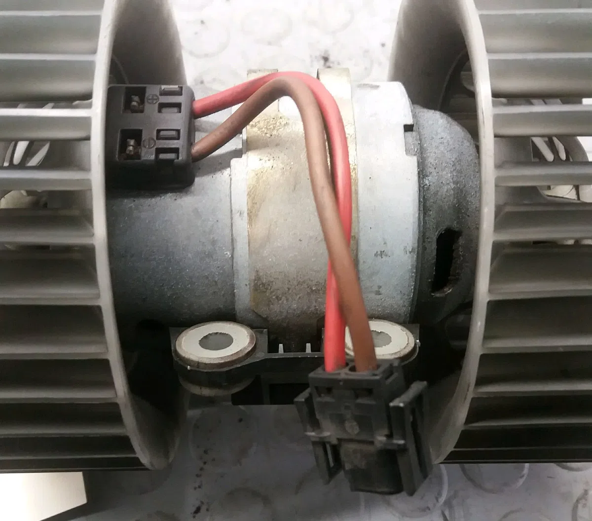 Ventilateur de chauffage Bmw 3 Coupé (E46) 330 cd (2003-2006) occasion