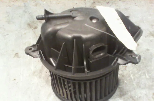 Ventilateur de chauffage CITROEN BERLINGO 2011 occasion
