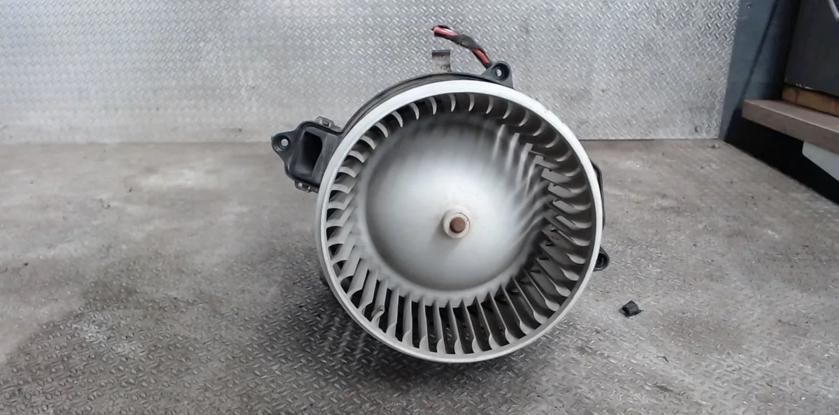 Ventilateur de chauffage Citroen BERLINGO Camionnette-Monospace (B9) 1.6 hdi 90 16v (2008) 3 portes occasion