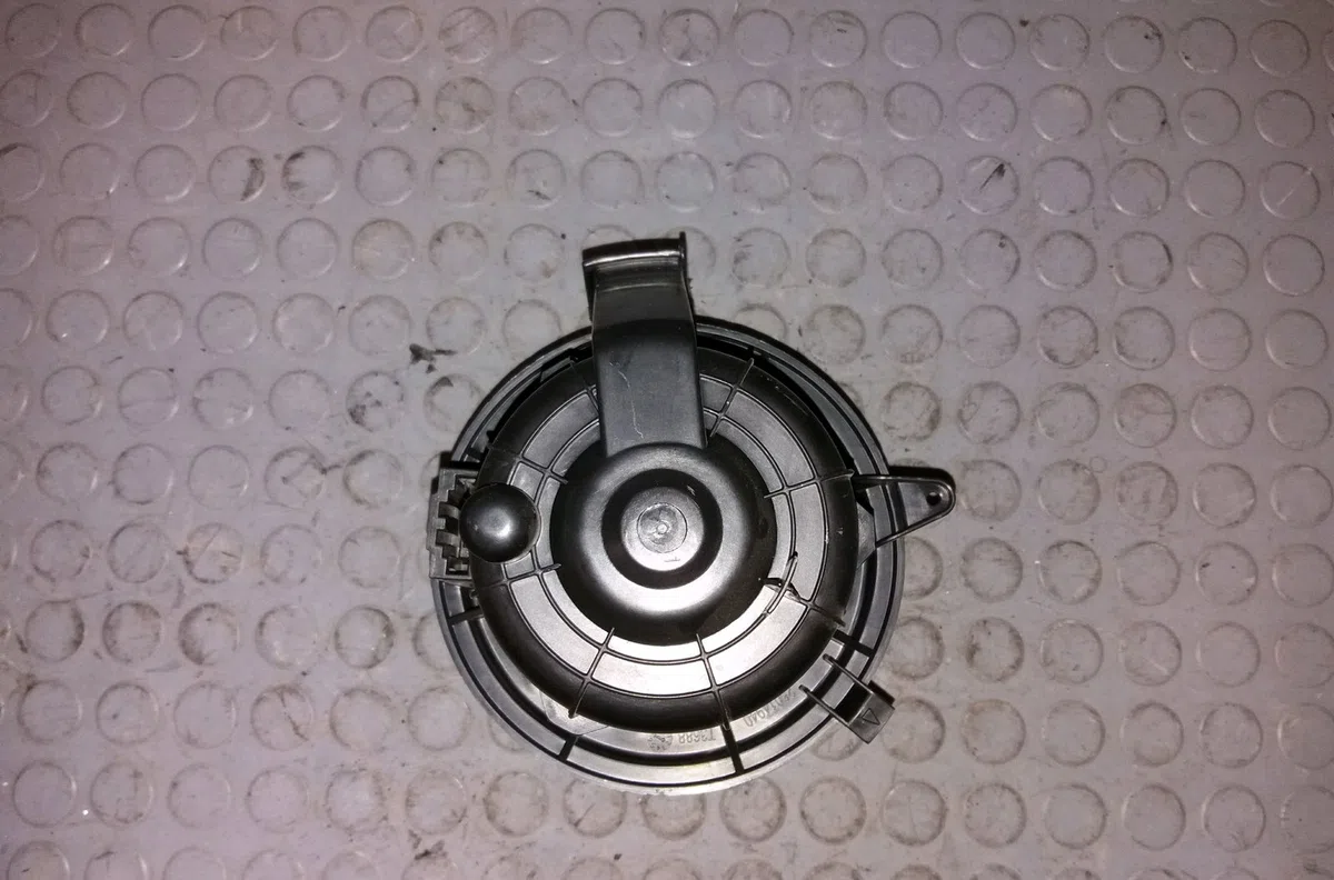 Ventilateur de chauffage Citroen DS3 (SA_) 1.6 hdi 90 (2009-2015) 3 portes occasion