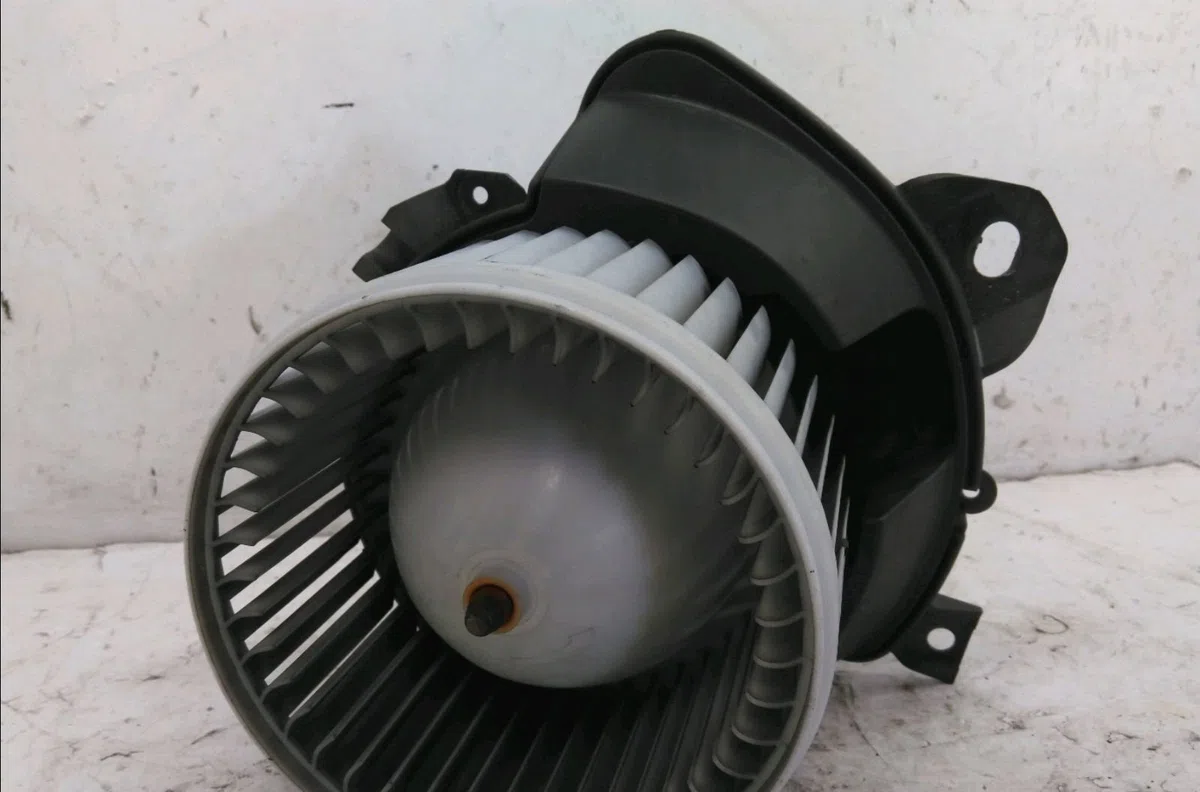 Ventilateur de chauffage Citroen NEMO Camionnette-Monospace (AA_) 1.3 hdi 75 (2010) 3 portes occasion