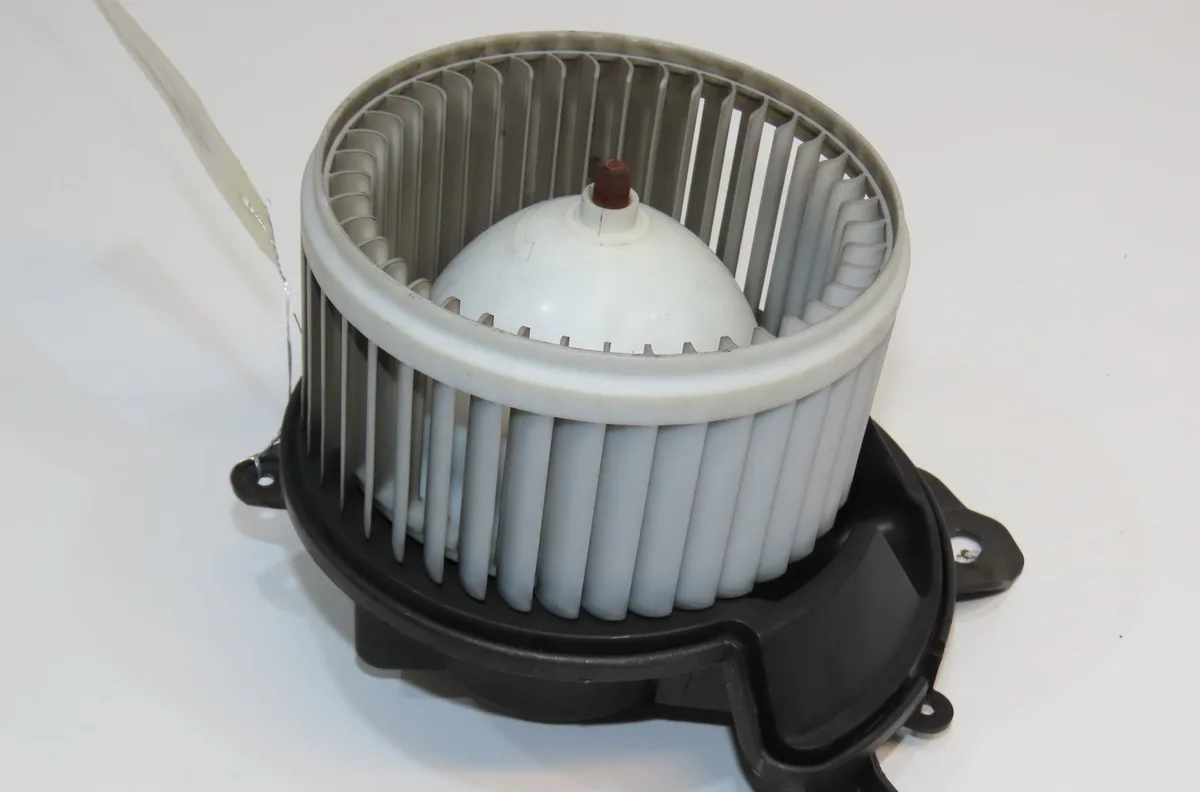 Ventilateur de chauffage Citroen NEMO Monospace 1.4 hdi (2009) 5 portes occasion