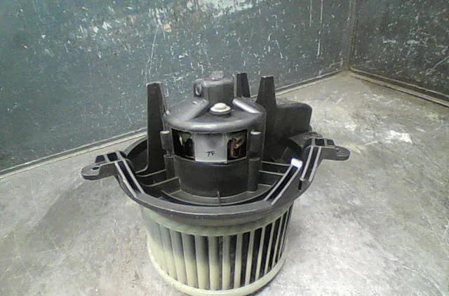 Ventilateur de chauffage Citroen XSARA (N1) 2.0 hdi 90 (1999-2005) occasion