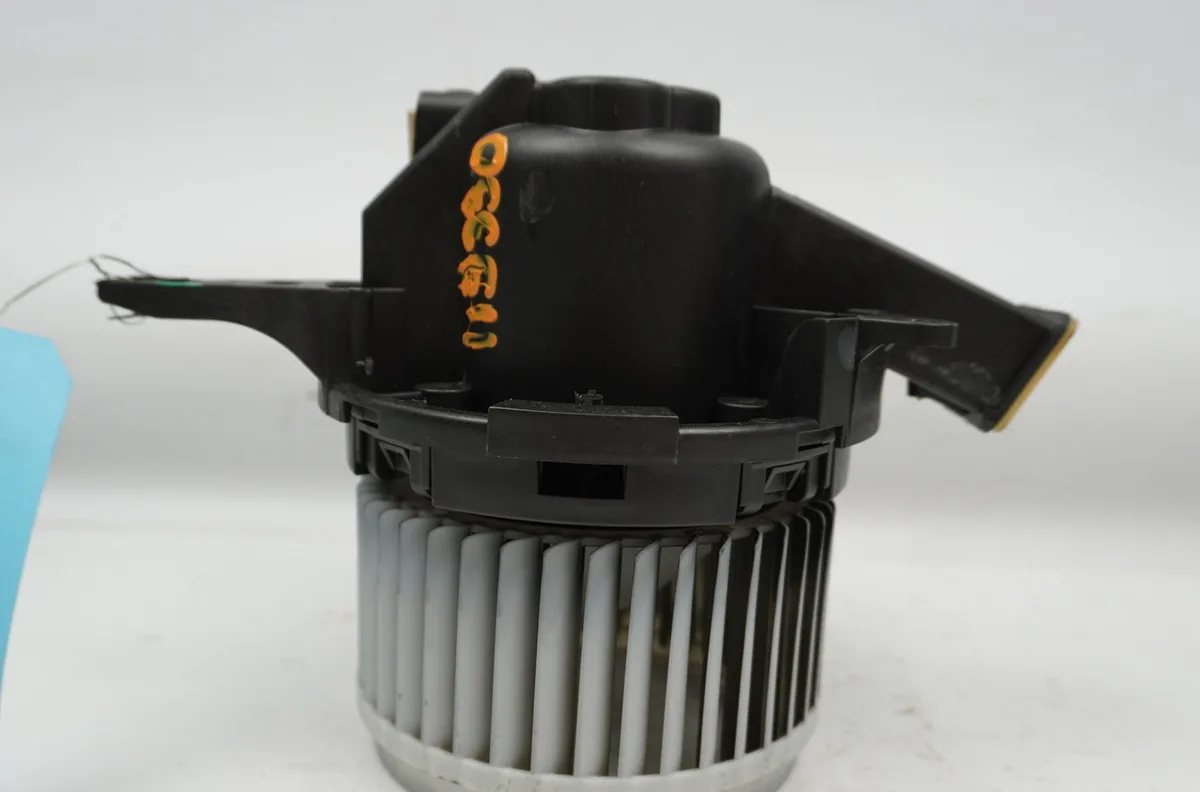 Ventilateur de chauffage Fiat 500L (351_, 352_) 1.6 d multijet (199lye1b) (2013) occasion