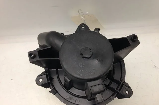 Ventilateur de chauffage FIAT PUNTO II 2001 occasion