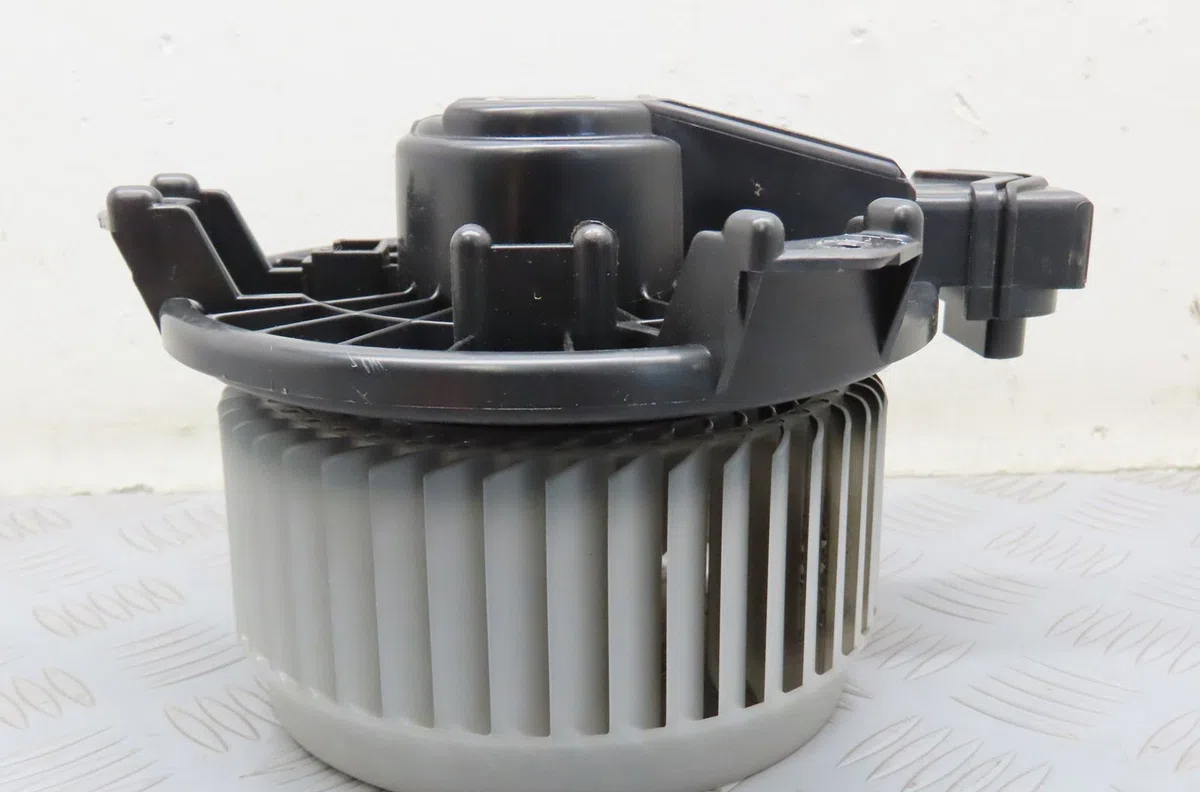 Ventilateur de chauffage Fiat SEDICI (189_) 2.0 d multijet 4x4 (2006-2014) occasion