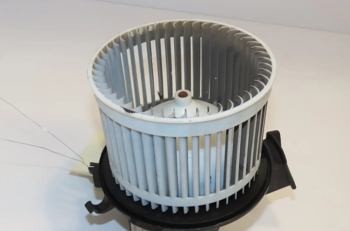 Ventilateur de chauffage Ford KA (RU8) 1.3 tdci (2008-2016) occasion