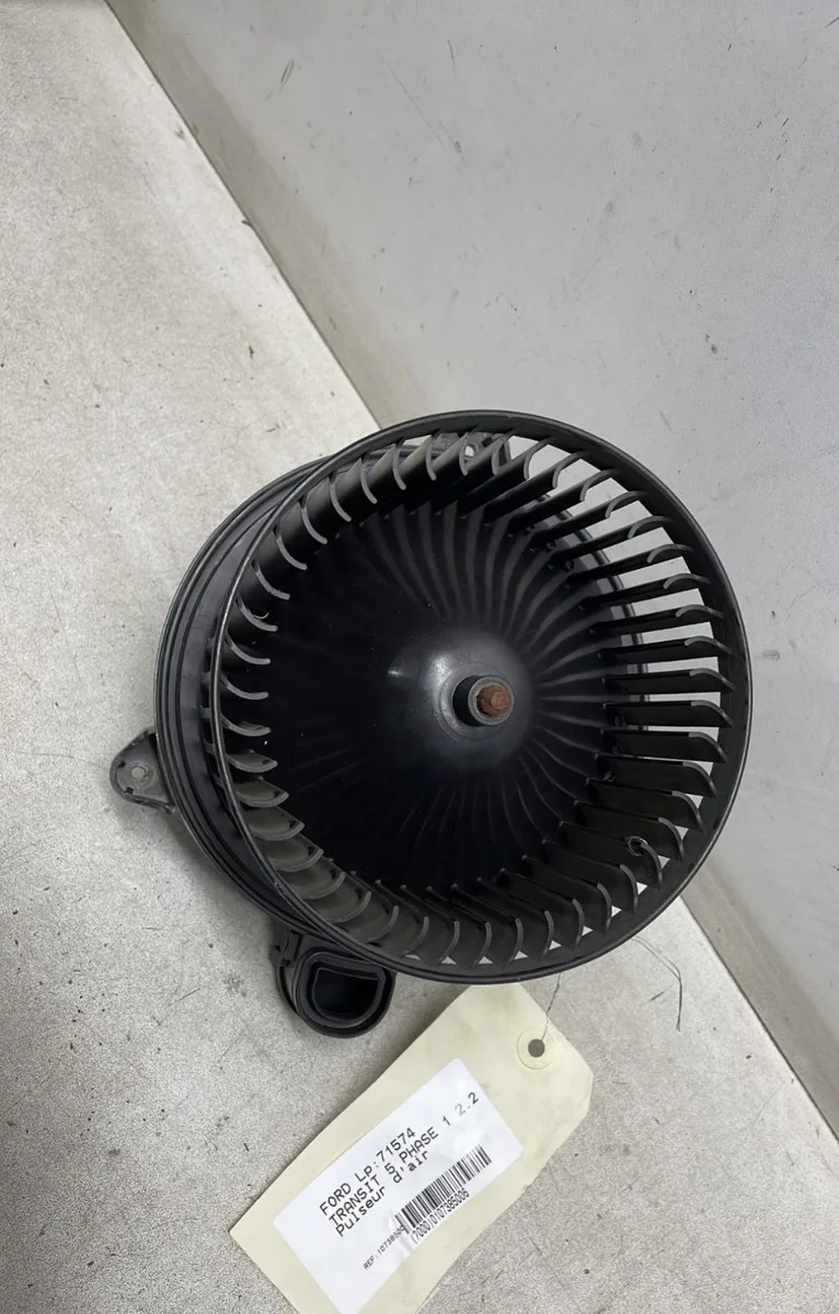 Ventilateur de chauffage Ford TRANSIT V363 Camionnette (FCD, FDD) 2.2 tdci (2013-2018) occasion