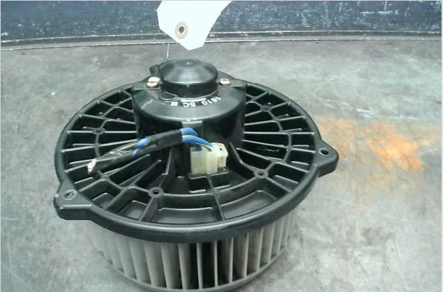 Ventilateur de chauffage HONDA STREAM 2002 occasion