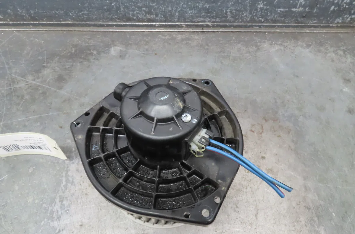 Ventilateur de chauffage Isuzu D-MAX I (TFR, TFS) 2.5 ditd 4x4 (tfs86_) (2007-2012) occasion