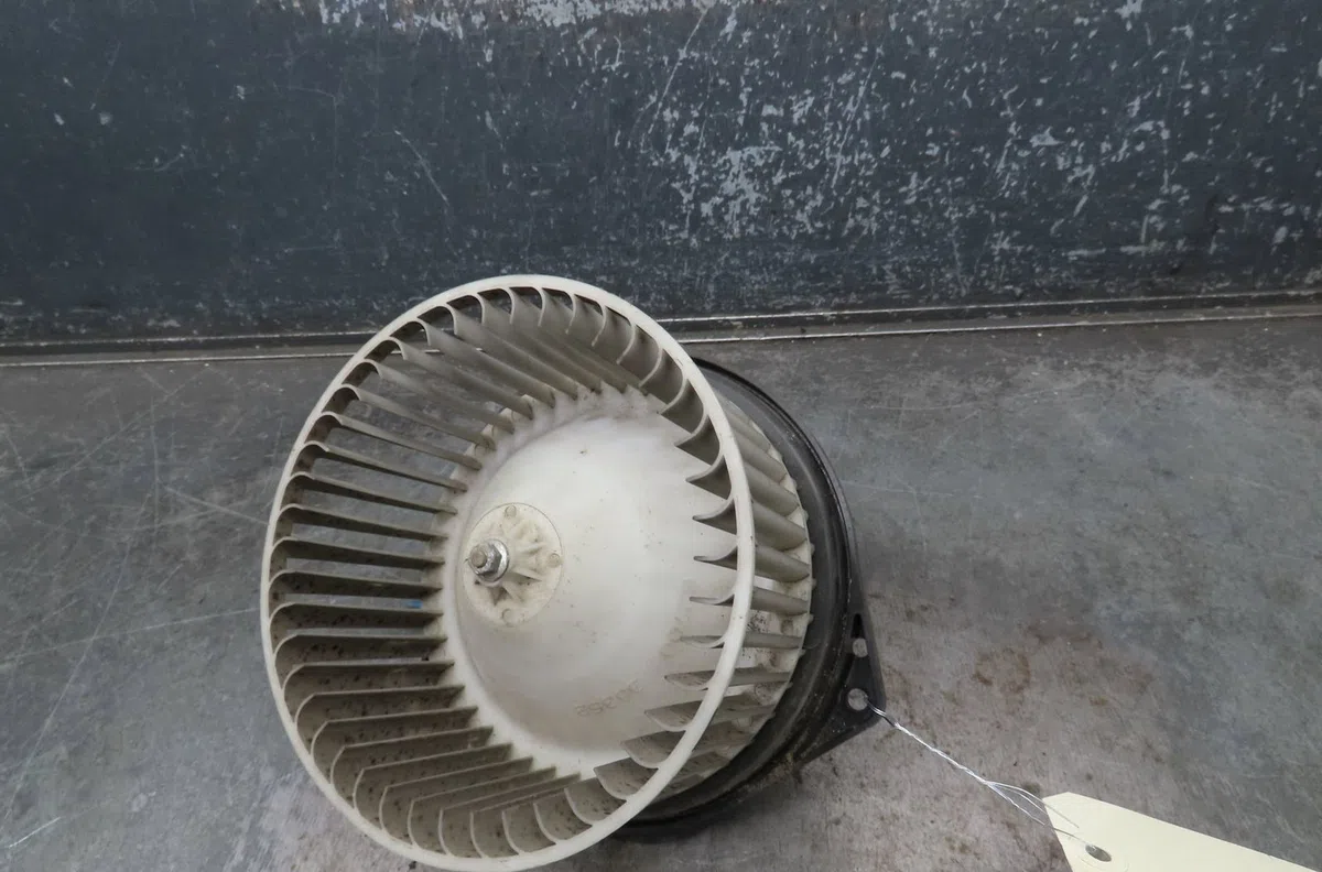Ventilateur de chauffage Isuzu D-MAX I (TFR, TFS) 2.5 ditd 4x4 (tfs86_) (2007-2012) occasion