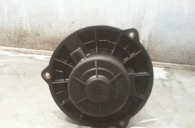 Ventilateur de chauffage KIA OPIRUS 2005 occasion
