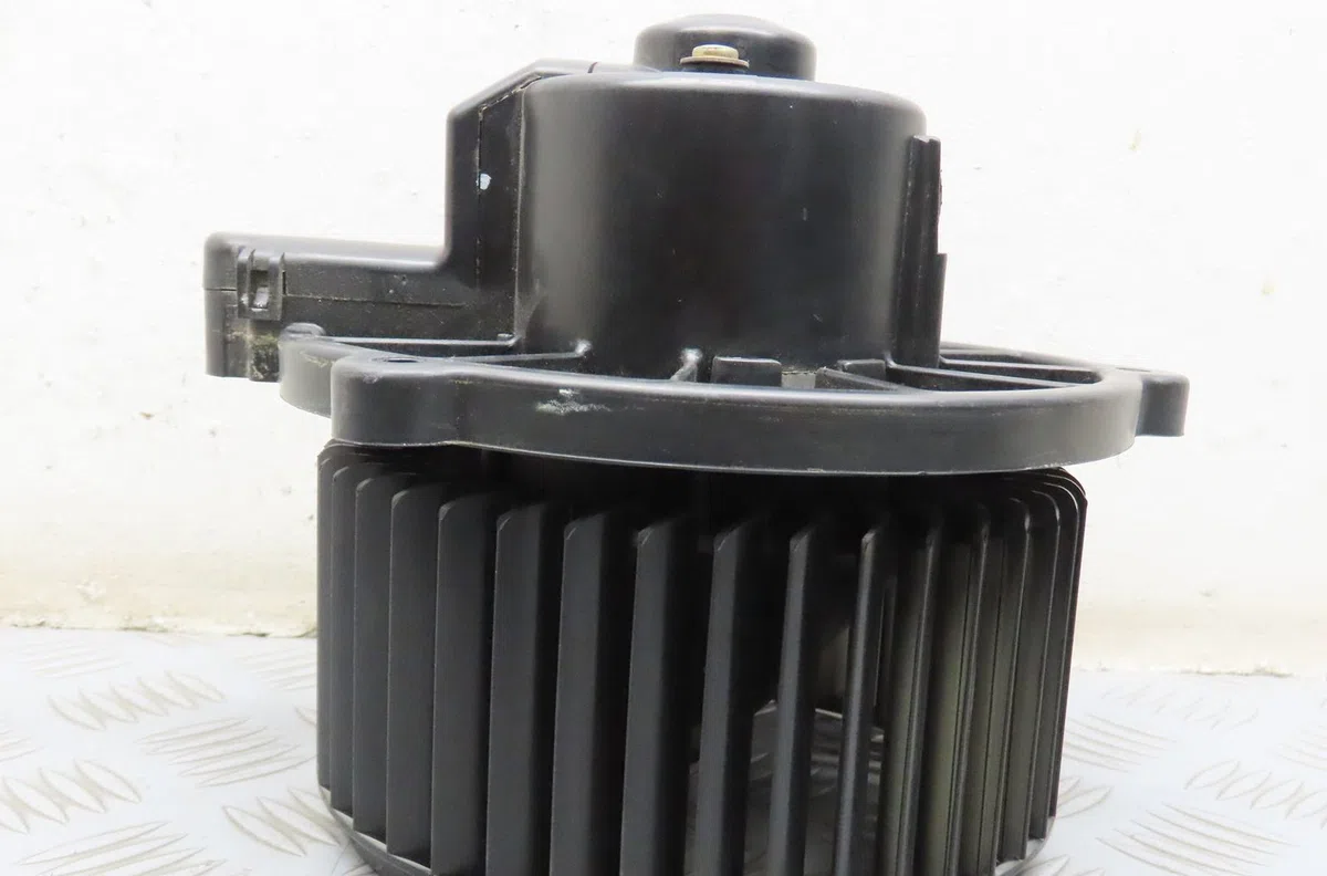Ventilateur de chauffage Kia SPORTAGE II (JE_, KM) 2.0 crdi 4wd (2004) occasion
