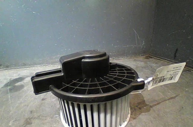 Ventilateur de chauffage Mazda 6 Hatchback (GG) 2.0 di (gg14) (2002-2007) occasion