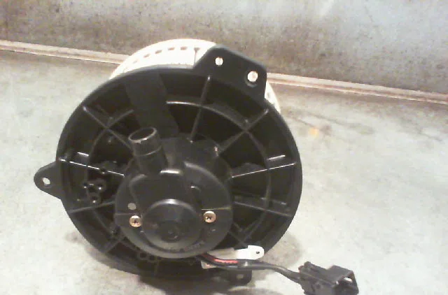 Ventilateur de chauffage MAZDA PREMACY Phase 1 07-1999--06-2005 occasion