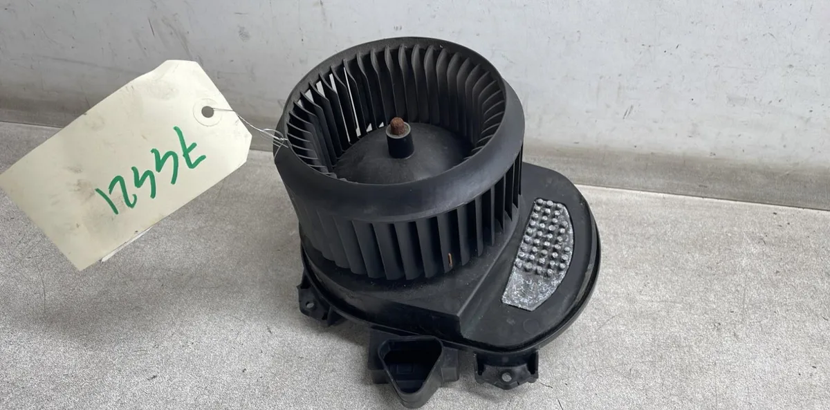 Ventilateur de chauffage Mercedes-benz CLASSE A (W176) A 200 cdi (176.001) (2012-2014) occasion